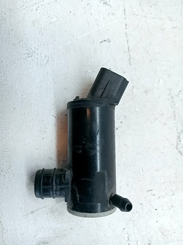 985102S100 HYUNDAI Bomba-motor del lavaparabrisas trasero  disponible Alicante