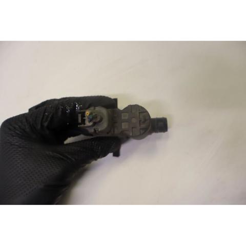 HYUNDAI 985102V100 Motor de la bomba del lavaparabrisas delantero  comprar en Ponferrada