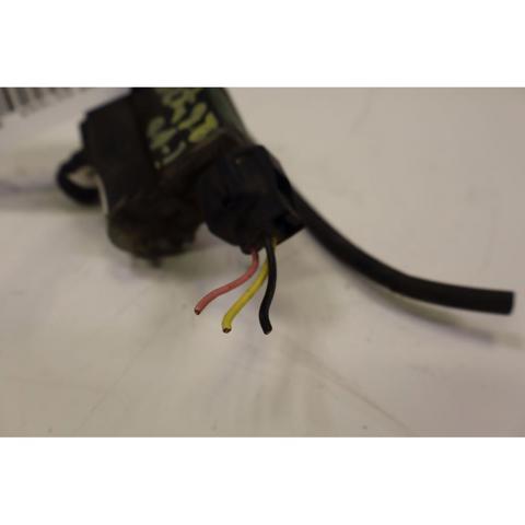 985102V100 HYUNDAI Bomba de agua limpiaparabrisas, delantera comprar Madrid
