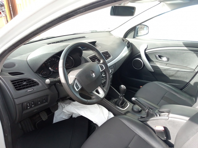 985700006R Renault (RVI)
