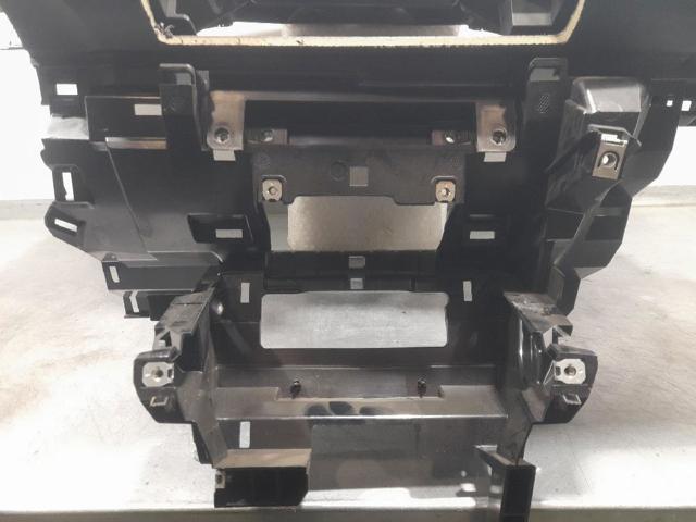 985700230R Renault (RVI)