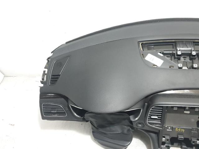 985700230R RENAULT Airbag de volante  en stock Huelva