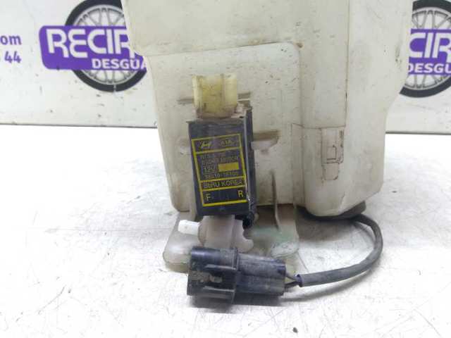 Comprar Deposito de agua de limpiaparabrisas Carnival III VQ