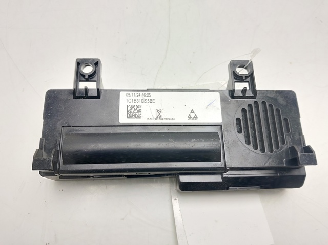 9864566780 Opel