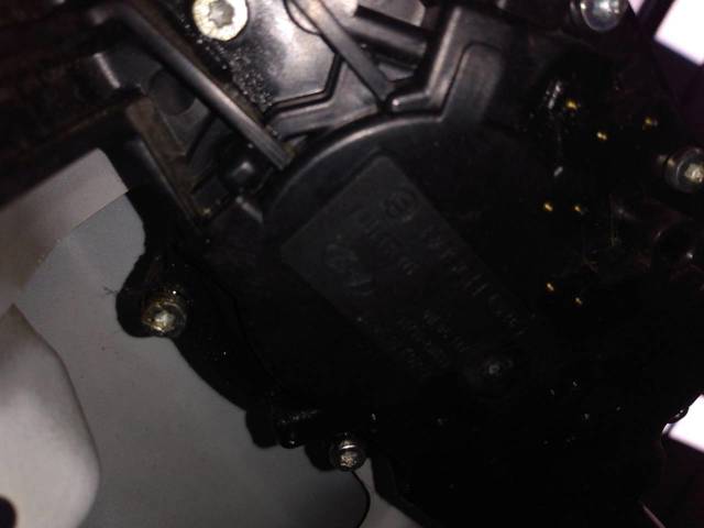 Motor limpiaparabrisas luna trasera 987002W000 Hyundai/Kia