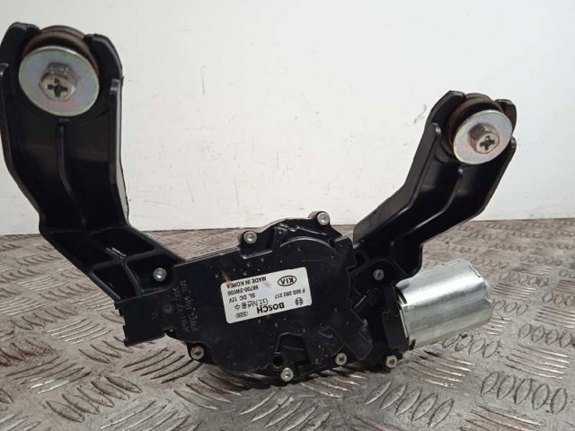 HYUNDAI 987003W000 Motor limpiaparabrisas, trasera  en stock Terrassa