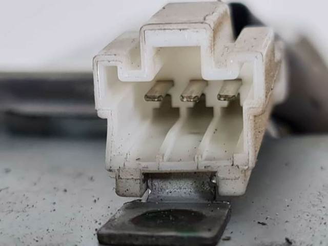 HYUNDAI 987004A001 Motor limpiaparabrisas, trasera comprar Tarragona