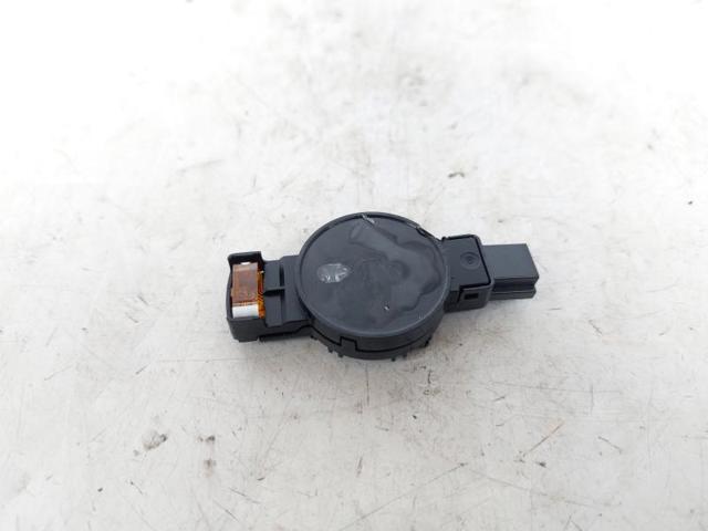 9873608 BMW