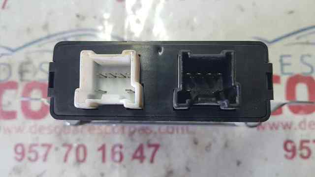 9875026000 Módulo de control del motor del limpiaparabrisas  en stock Granada
