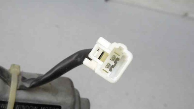 9881017200 Motor del elevalunas de la puerta trasera izquierda  comprar en Pontevedra