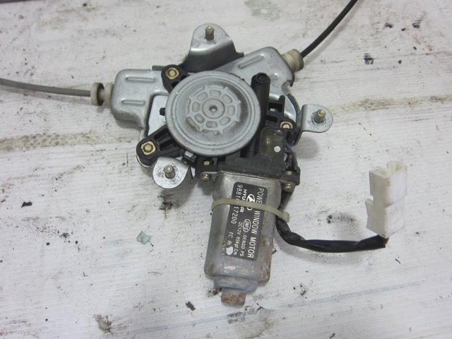 9881017200 HYUNDAI Motor del elevalunas de la puerta trasera izquierda  comprar en Oviedo