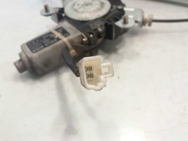 9881017200 Motor del elevalunas de la puerta trasera izquierda  comprar en Zaragoza