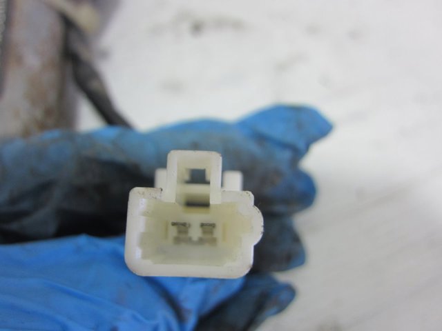 9881017200 Motor del elevalunas de la puerta trasera izquierda  comprar en Pontevedra