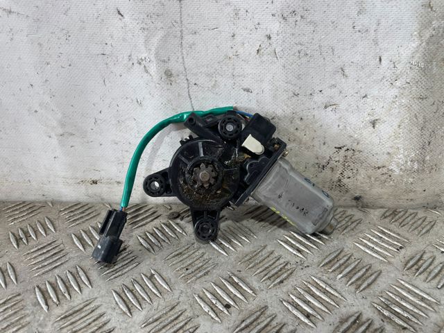 Motor eléctrico, elevalunas, puerta delantera izquierda 9881026100 Hyundai/Kia