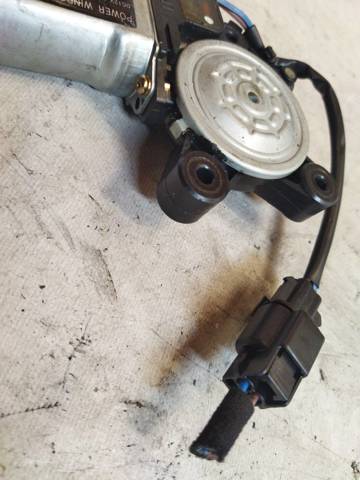 HYUNDAI 9881026200 Motor del elevalunas de la puerta trasera izquierda  en stock Valencia