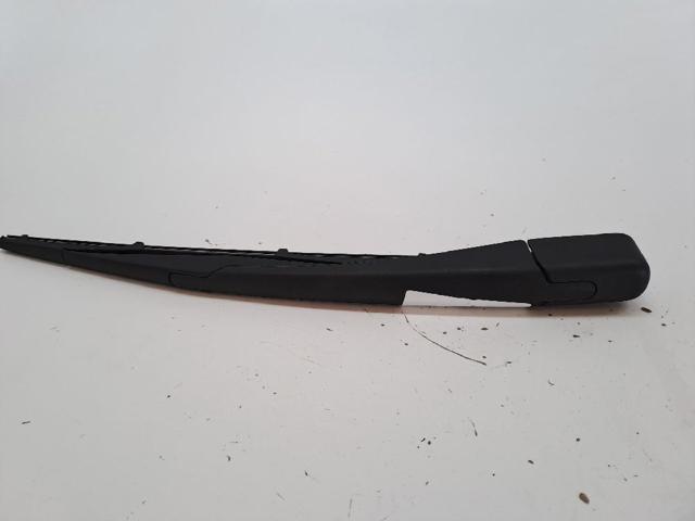 988111H000 HYUNDAI Brazo del limpiaparabrisas trasero  disponible Vigo