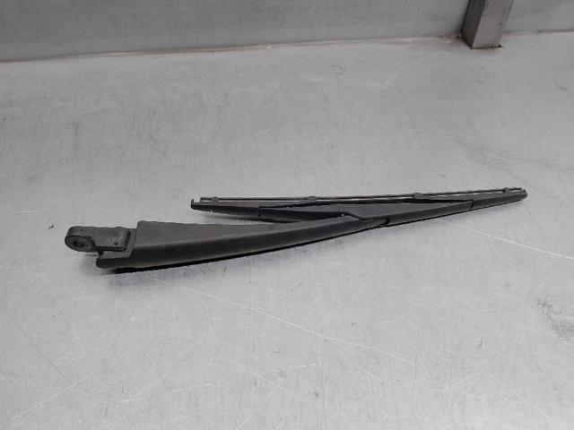 988111H000 Brazo del limpiaparabrisas trasero  comprar en Zaragoza