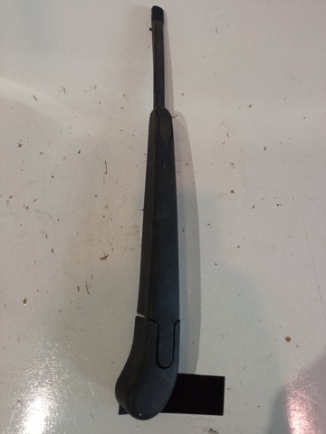 98811A2000 HYUNDAI Brazo del limpiaparabrisas, trasero comprar Madrid
