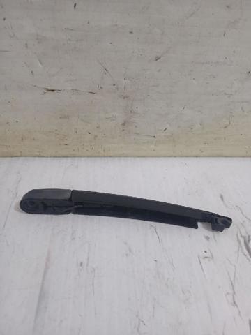 988152F000 HYUNDAI Brazo del limpiaparabrisas trasero  disponible Ourense