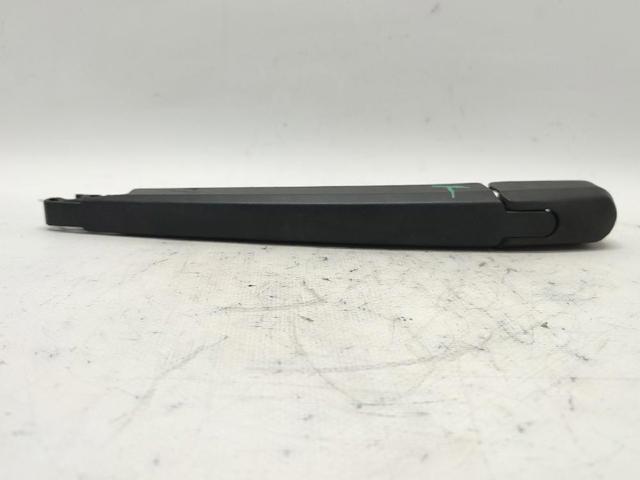 988152F000 Brazo del limpiaparabrisas trasero  comprar en Zaragoza