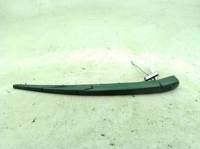HYUNDAI 988152J000 Brazo del limpiaparabrisas, trasero comprar Pamplona