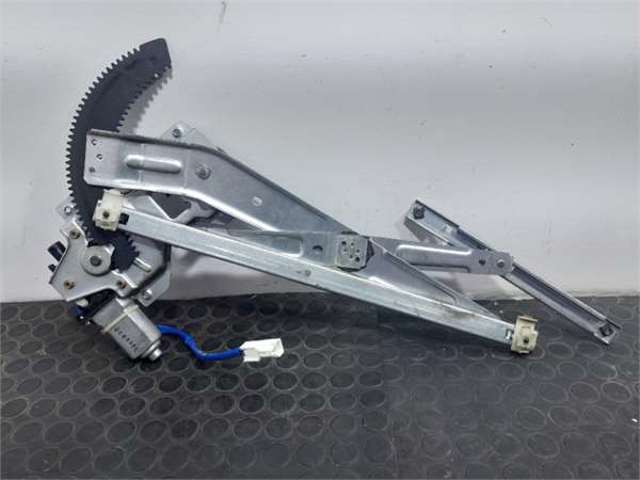 9882017100 HYUNDAI Motor del elevalunas de la puerta delantera derecha  en stock Córdoba