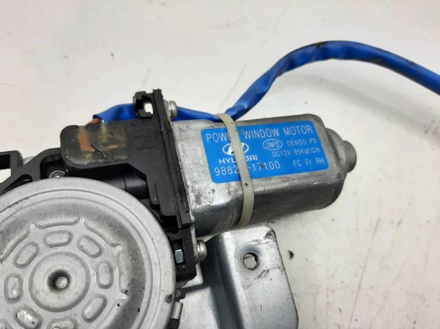 9882017100 Hyundai/Kia