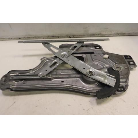 9882026100 HYUNDAI Motor del elevalunas de la puerta delantera derecha  disponible Vigo