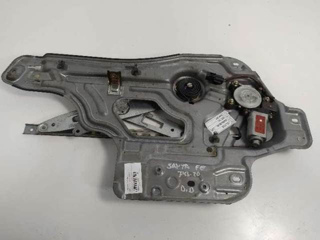 9882026100 HYUNDAI Motor del elevalunas de la puerta delantera derecha  disponible Vigo