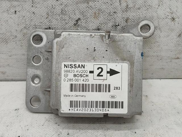98820AV200 Nissan/Infiniti