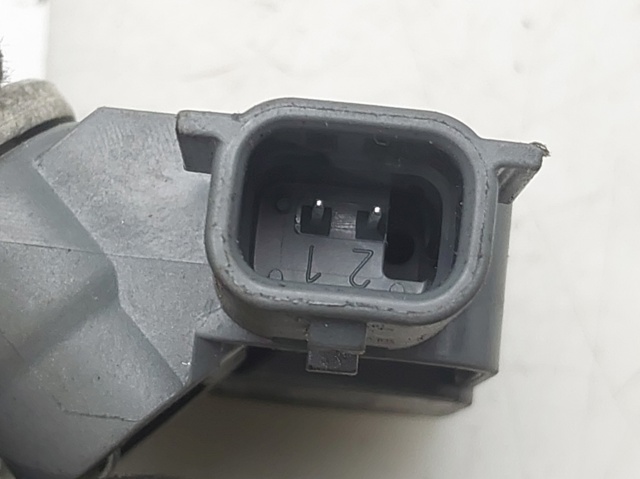 988300005R RENAULT Sensor de airbag delantero  disponible Vigo