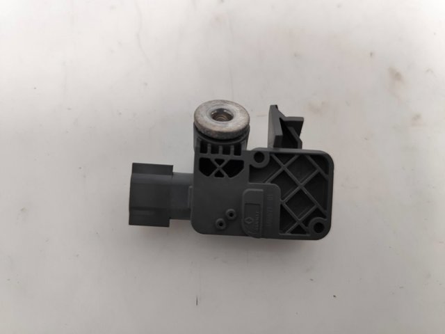 988300005R RENAULT Sensor de airbag delantero  comprar en Jaén