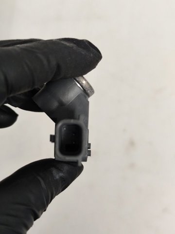 RENAULT 988300005R Sensor de airbag delantero  disponible Valladolid