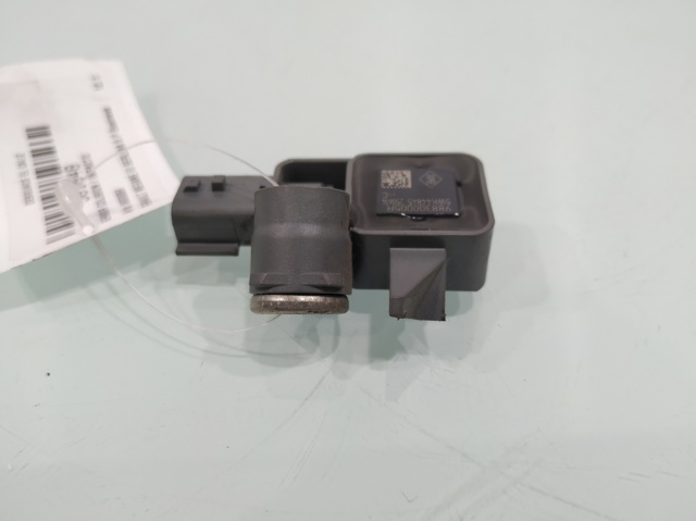 RENAULT 988300005R Sensor de airbag delantero  en stock Terrassa