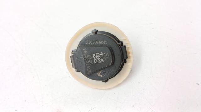 988302781R Renault (RVI)