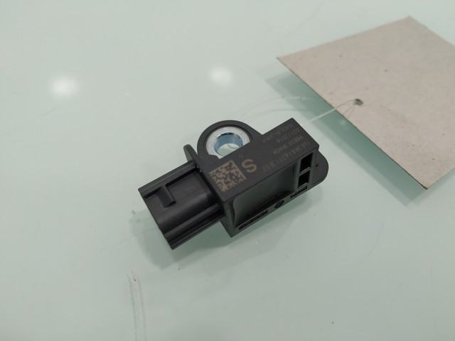 NISSAN 988303RA0A Sensor de airbag delantero  en stock Terrassa