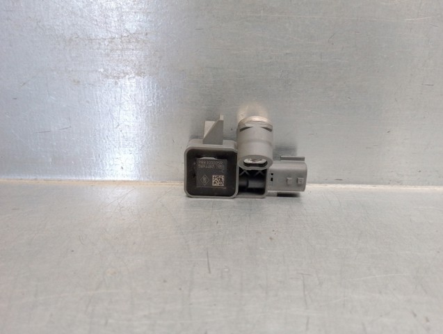 988312833R Renault (RVI)