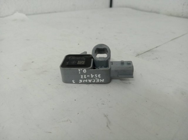 RENAULT 988312833R Sensor de airbag delantero  disponible Valladolid