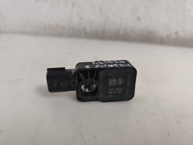 988333198R Renault (RVI)