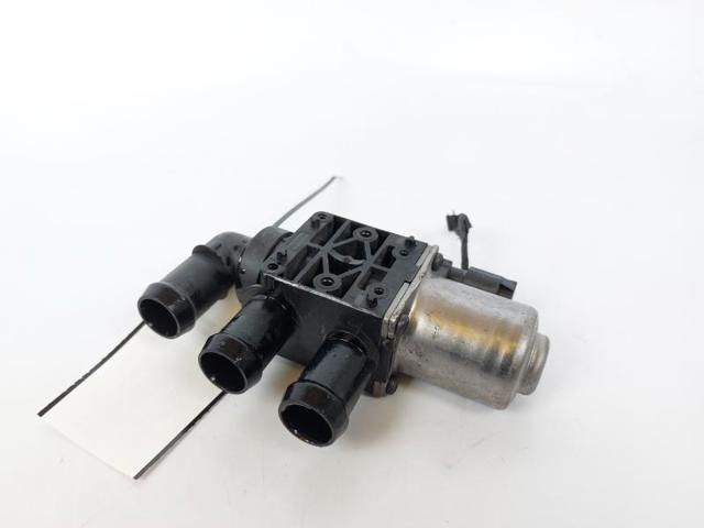 9890553 BMW