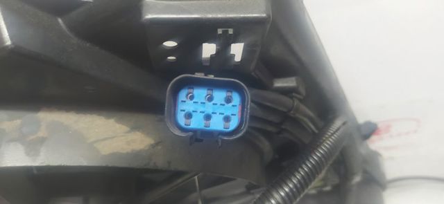 FORD 98AB8C607FM Ventilador eléctrico de refrigeración completo (motor y hélice)  disponible Valladolid