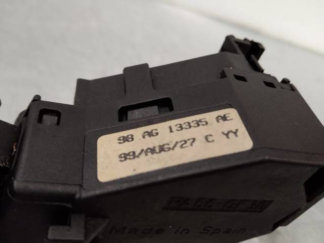 98AG13335AE Conmutador izquierdo de la columna de dirección  disponible Málaga