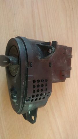 98AG13A024CH FORD Interruptor de luces en el tablero  comprar en Oviedo