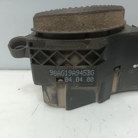 98AG19A945BG Botón de encendido del aire acondicionado  disponible Utrera