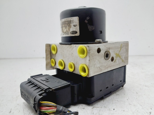 98AG2M110CA Ford