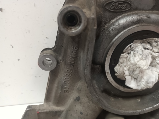 Bomba de aceite del motor 98MM6600CE FORD