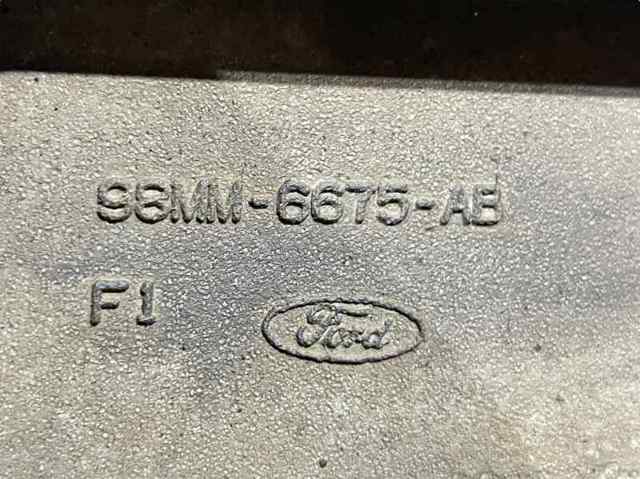 98MM6675AB Cárter de aceite del motor  disponible Málaga
