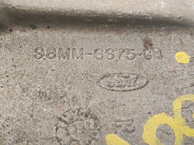 98MM6675CB Cárter de aceite del motor  en stock Sabadell