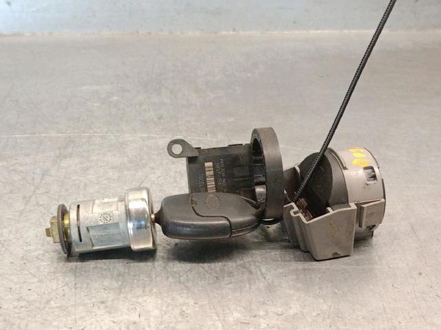 98VP15607AB Ford