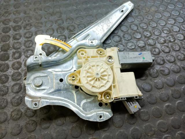 992045100 TOYOTA Mecanismo de elevalunas de la puerta trasera derecha  comprar en Oviedo